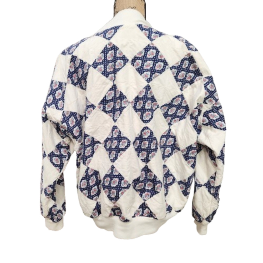 Handmade Quilt Jacket - Picture 2 of 8
